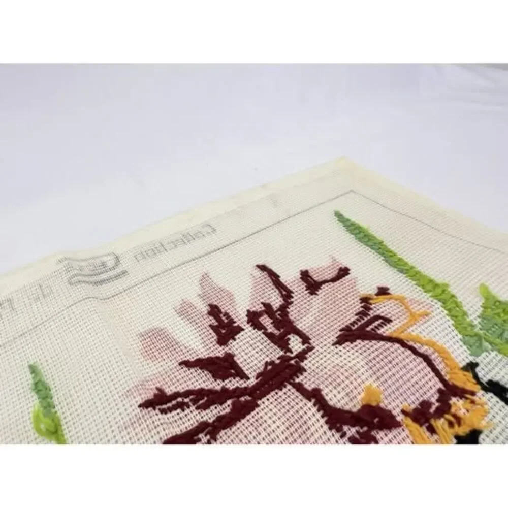Medium Wall Tapestry 905.24 Embroidery/Canvas DAHLIAS Made In France
